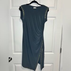 Emma & Michele Women’s dress - Size Small - Gray with gold studs